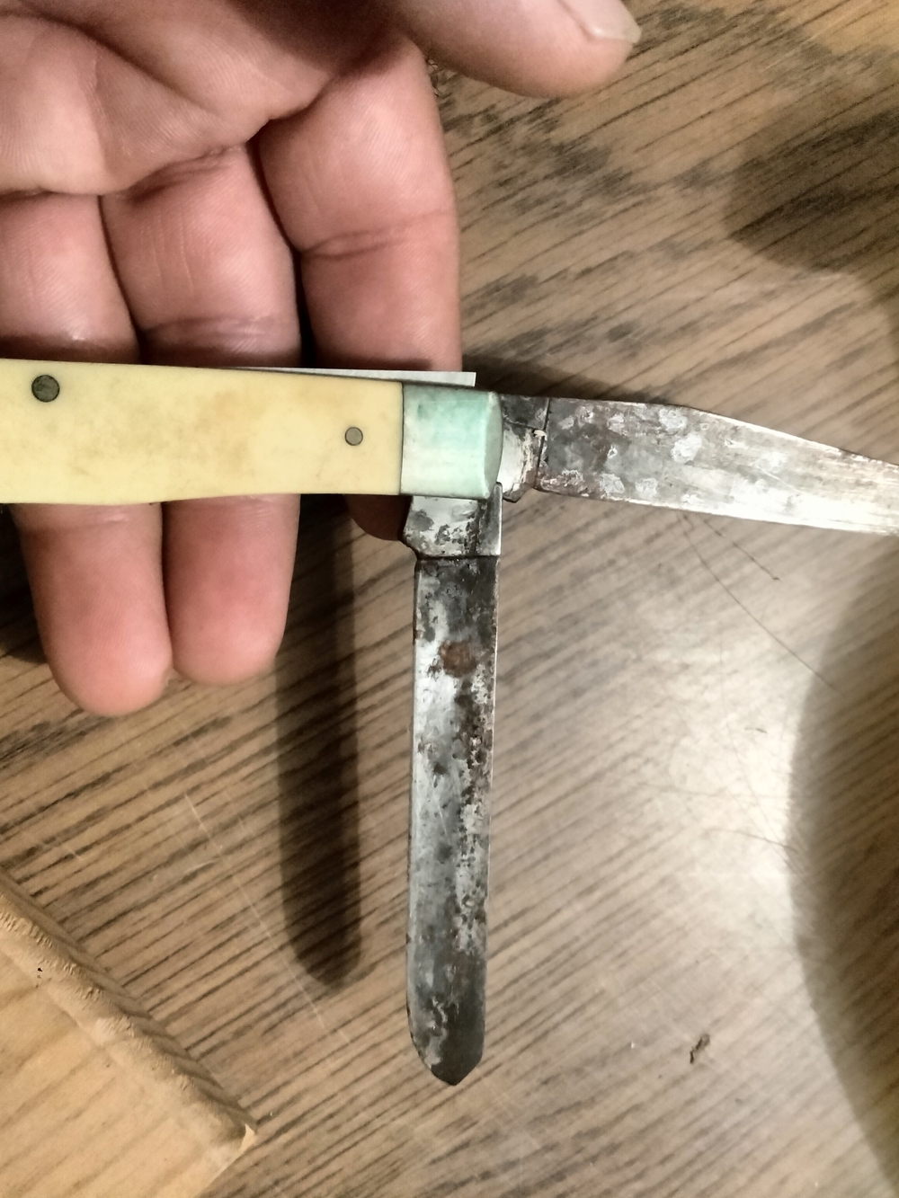 2 blade Case USA 3254 CV knife - Picture 2 of 16